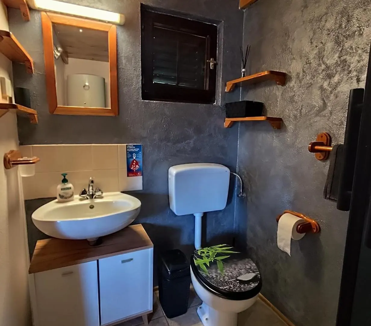 Romantic Studio For Two With A Pool Rovinjsko Selo