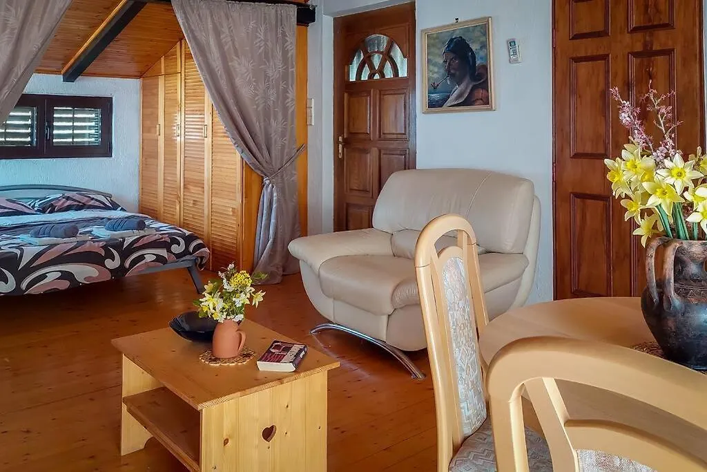 Romantic Studio For Two With A Pool Rovinjsko Selo Croatia