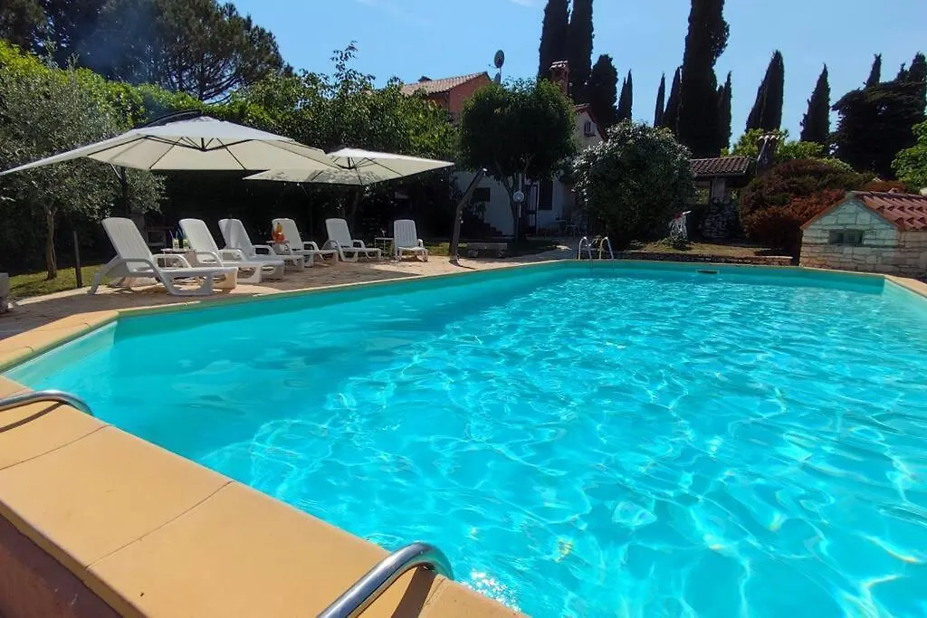 Apartmán Romantic Studio For Two With A Pool Rovinjsko Selo