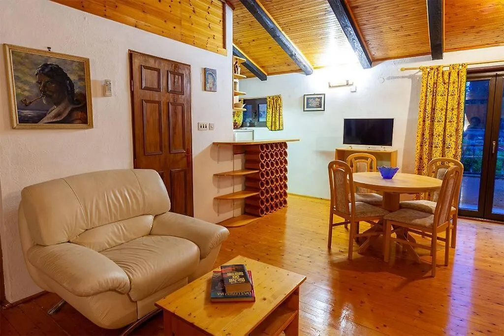 Romantic Studio For Two With A Pool Rovinjsko Selo
