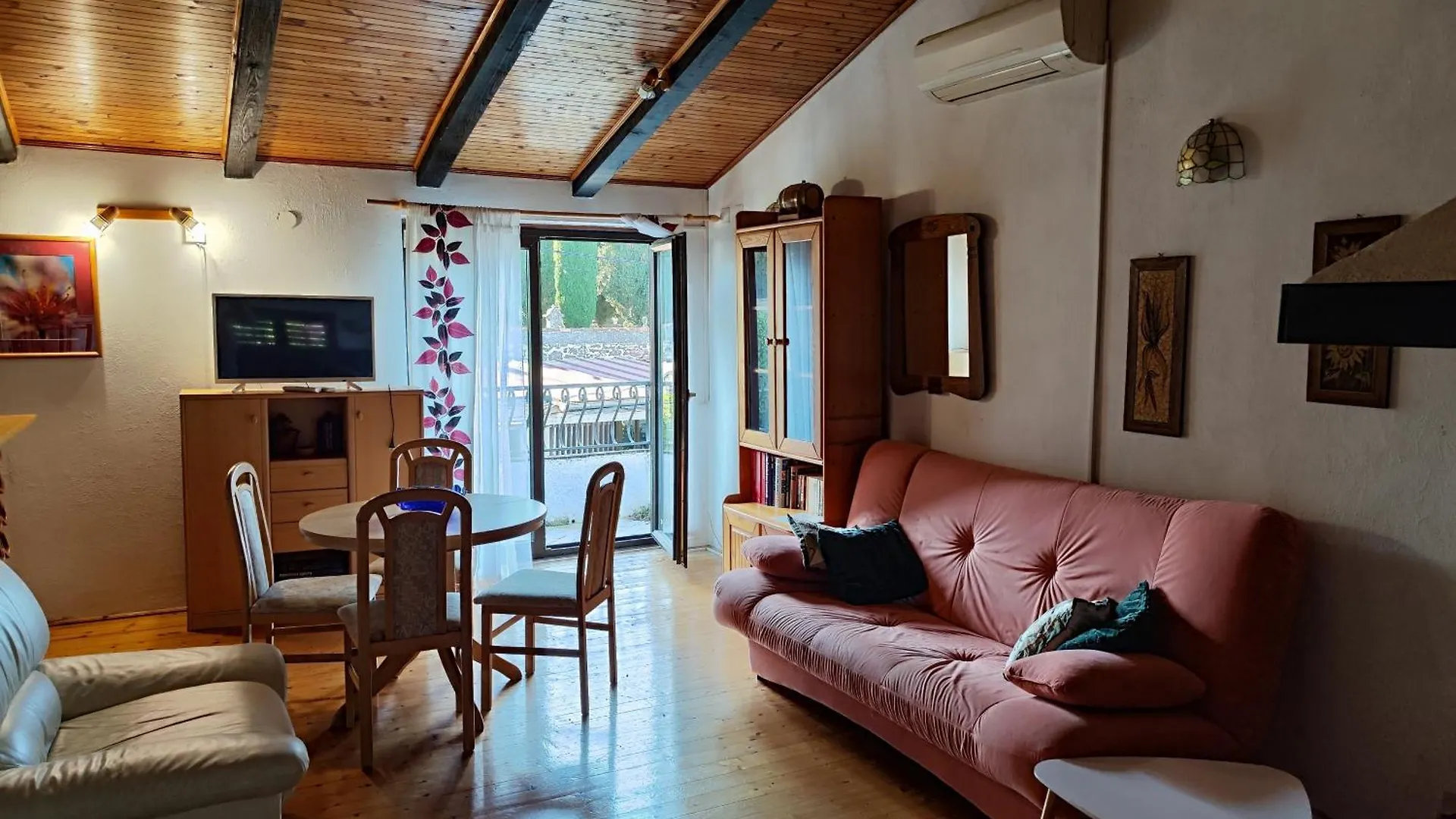 Romantic Studio For Two With A Pool Rovinjsko Selo 0*,  Chorvatsko